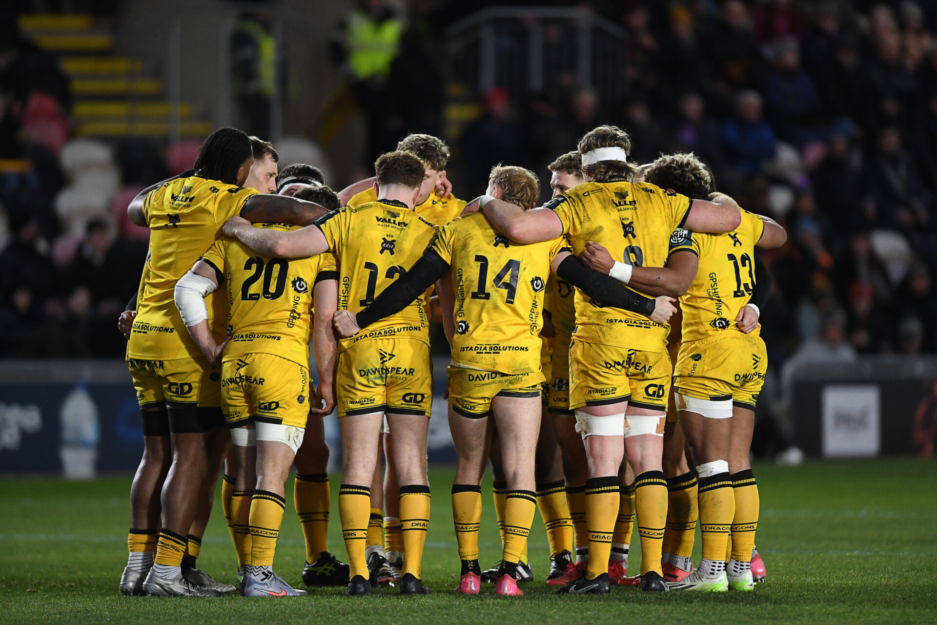 Cyfle i wylio’r Dreigiau’n chwarae gyda’n rhodd o 1,000 o docynnau!